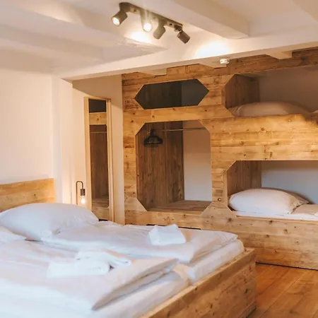 Casa de Férias Waldtraum Fuer 10 Personen Mit Garten Und Grill Winterberg