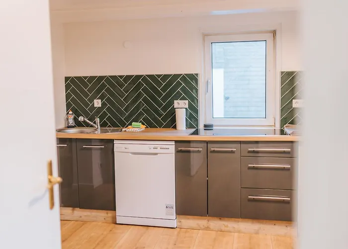 Nyaraló Waldtraum Fuer 10 Personen Mit Garten Und Grill