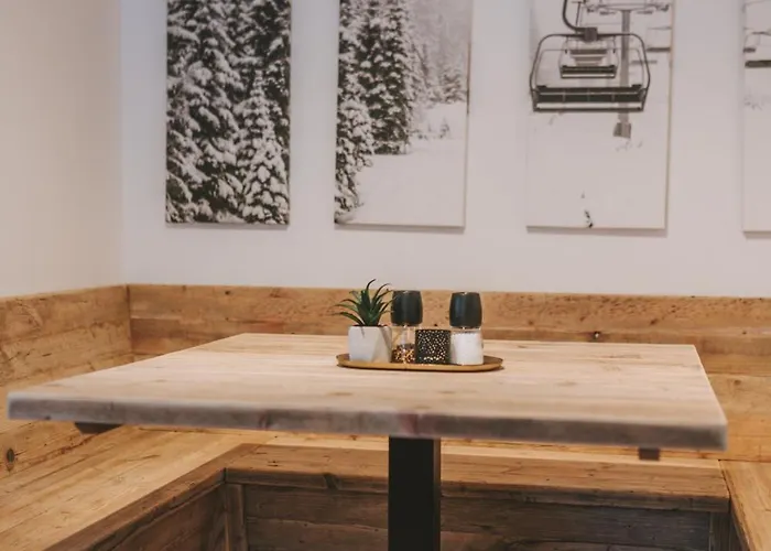 Waldtraum Fuer 10 Personen Mit Garten Und Grill